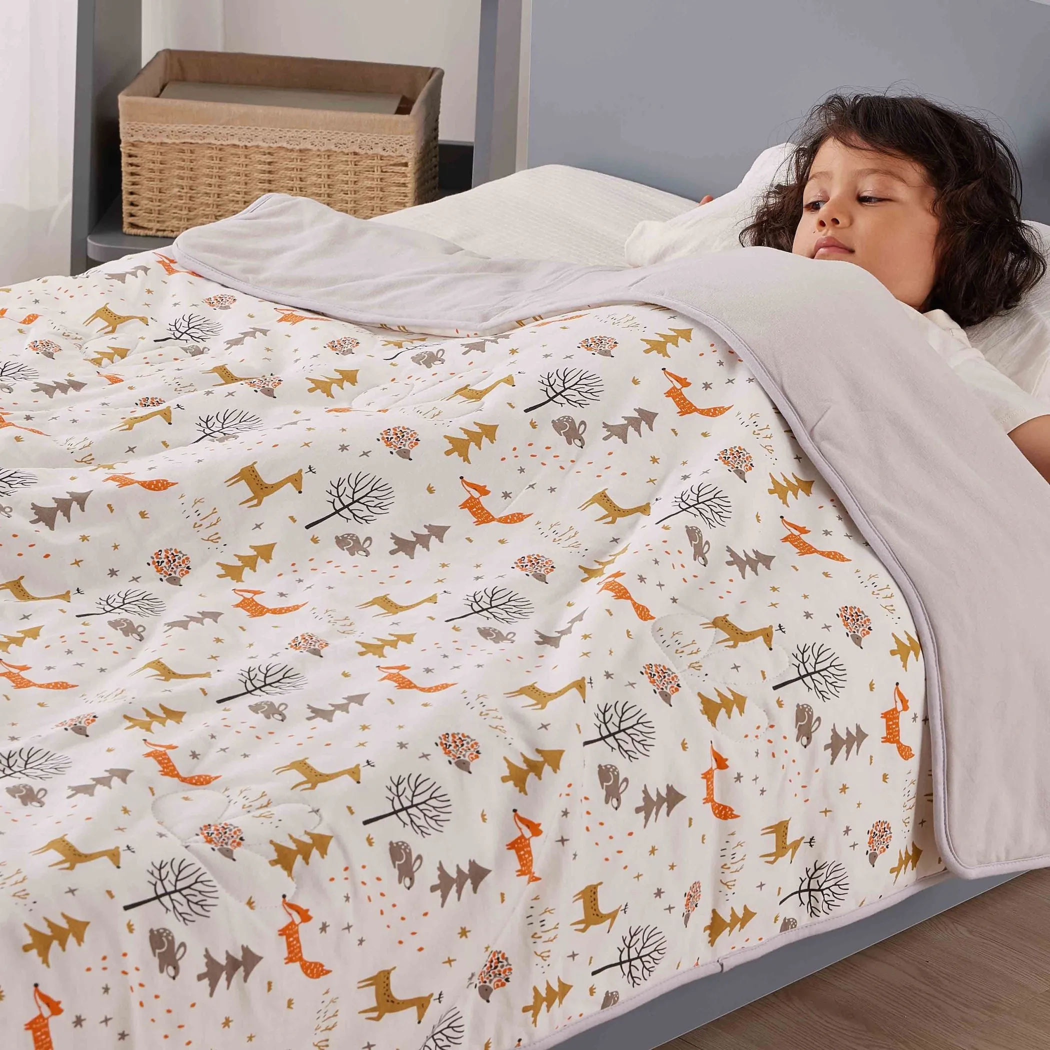 Bedside Bed Comforter 170 x 120cm