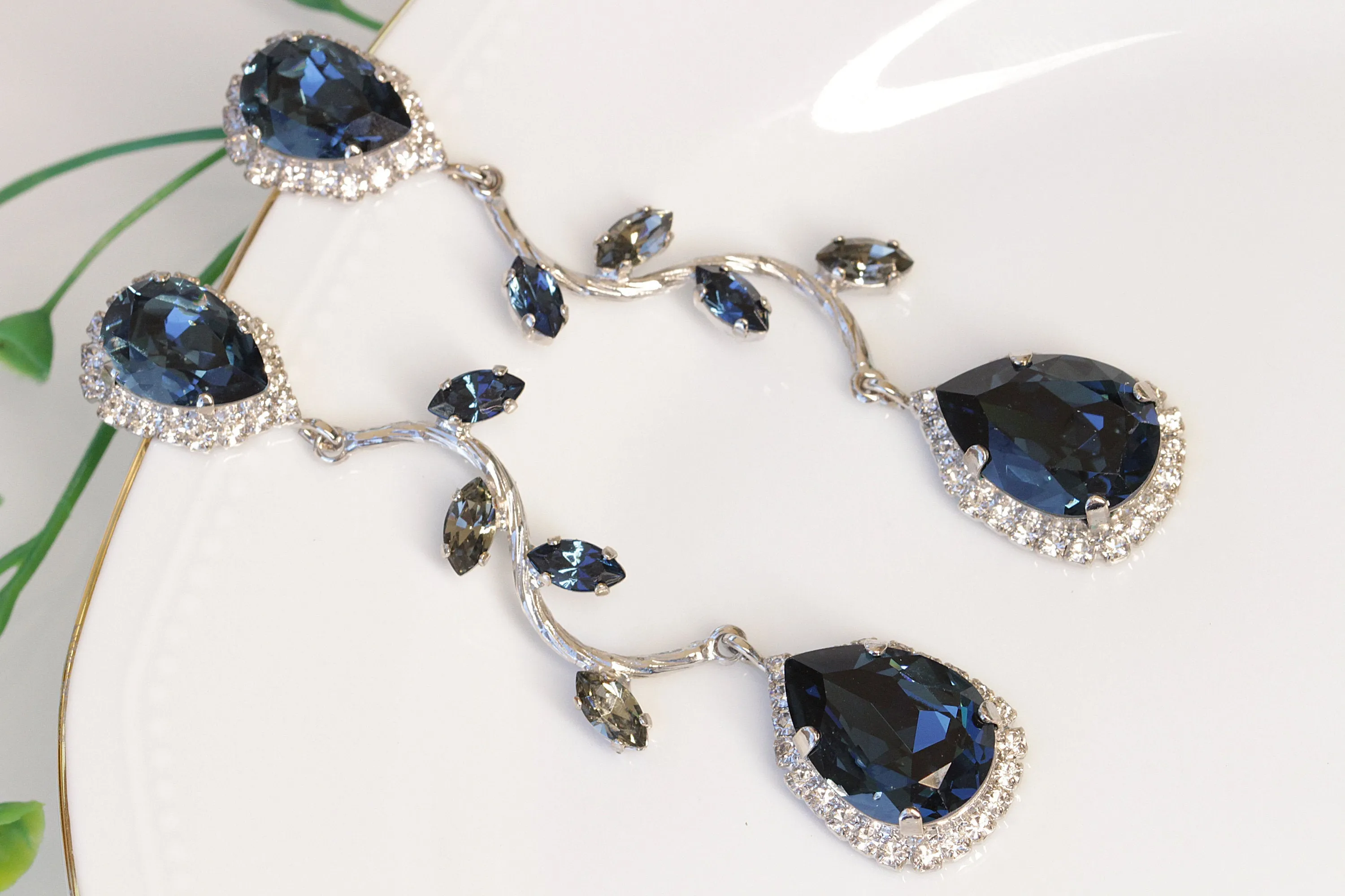 BLUE EVENING EARRINGS