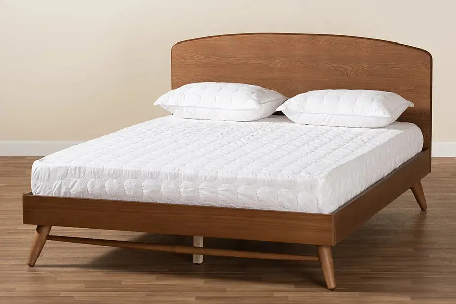 Chester Walnut Brown Finished Wood Platform Bed (Full)